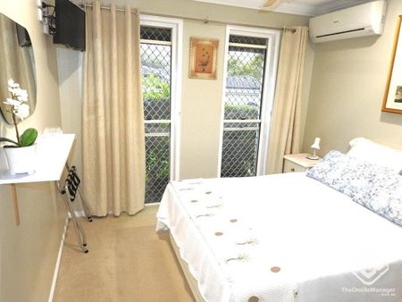 AVAILABLE NEXT WEEK - Photo 5