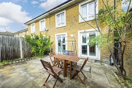 Room in a Shared House, Fakruddin Street, E1 - Photo 3