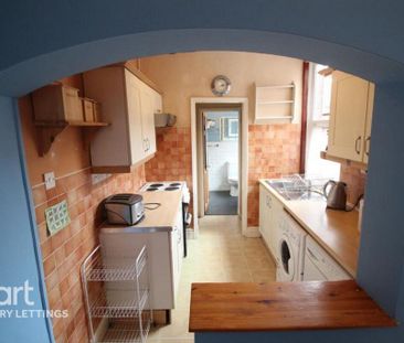 2 bedroom terraced house to rent - Photo 6