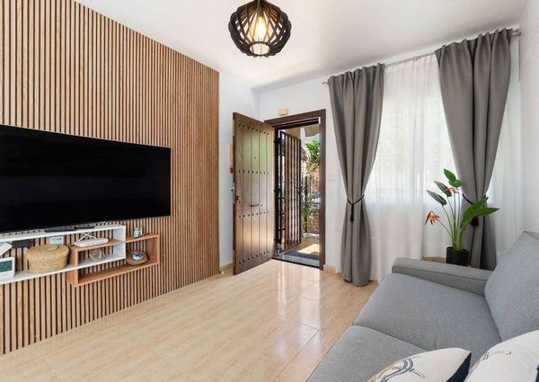 Alquiler de chalet adosado en Carretera de Villamartín, 12