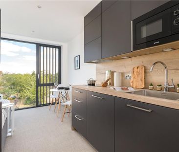 Studio to rent - Photo 3