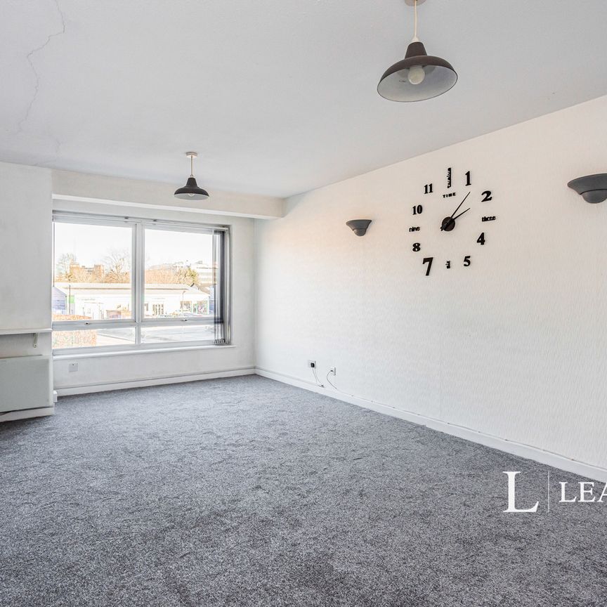 2 bedroom apartment to rent London Road, Burgess Hill, West Sussex, RH15 - Photo 1