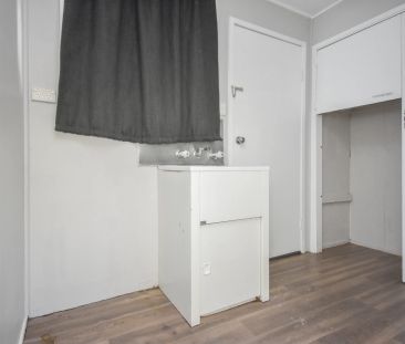 Three Bedroom house - Heart of Caboolture - Photo 4