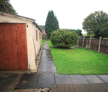 3 bedroom semi-detached house to rent - Photo 2