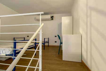 Appartamento in affitto - Castelletto (Genova) - Photo 2