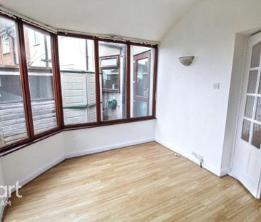 3 bedroom terraced house to rent - Photo 6