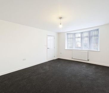 6 bedroom semi-detached house to rent - Photo 5