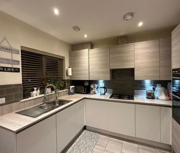 2 bedroom terraced house to rent - Photo 1