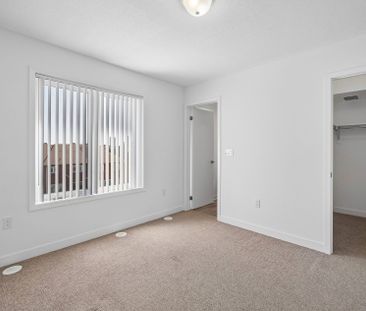 For Lease - 1525 Kingston Road Unit# 203, Pickering, Ontario - Photo 2