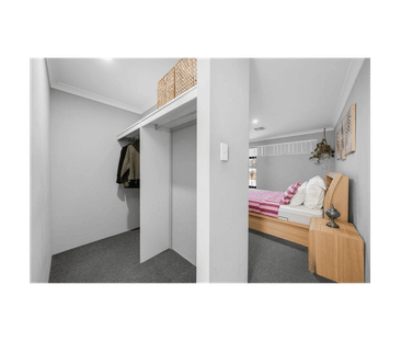 Spacious outdoor living - Photo 6