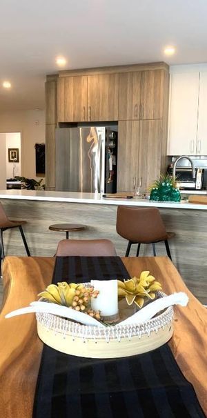 TOUT INCLUS - 4½ 1285 pi2 - PRÈS DU LAC BOIVIN / 2e ÉTAGE / ASCENSEUR / IMMENSE WALK-IN / 100% BÉTON / THERMOPOMPE - Logement à Granby - Photo 1