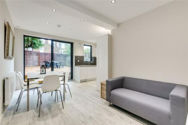 Cavendish Road - Photo 1