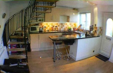 Mansfield Close, Birchwood, WA3 6QN - Photo 2