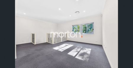 2/29 Lachlan Street, Warwick Farm - Photo 4