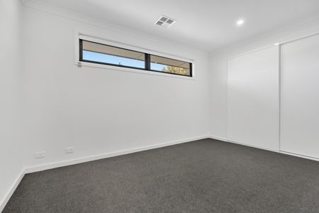 11A Riverside Drive, Felixstow SA 5070 - House For Rent - $900 | Domain - Photo 3