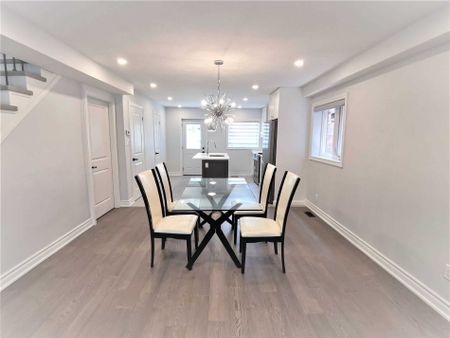 For Lease - 119 Gloucester Grove, Toronto, Ontario - Photo 2