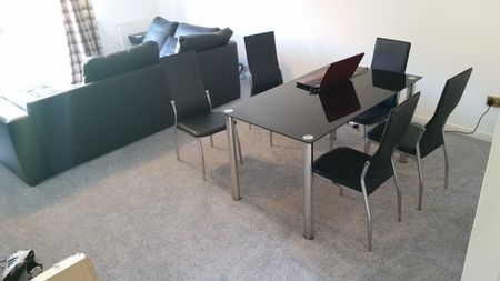 Room in a Shared House, Elizabeth Fry Place, SE18 - Photo 5