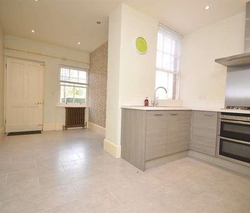 Nash House, Old St. Michaels Drive, Braintree, CM7 - Photo 6