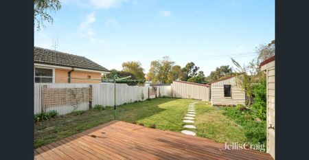 Location Location - Photo 3