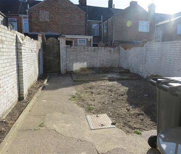 Mill Road, GREAT YARMOUTH - Photo 2