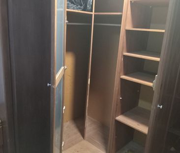 Room in a Shared House, Outram Road, E6 - Photo 5