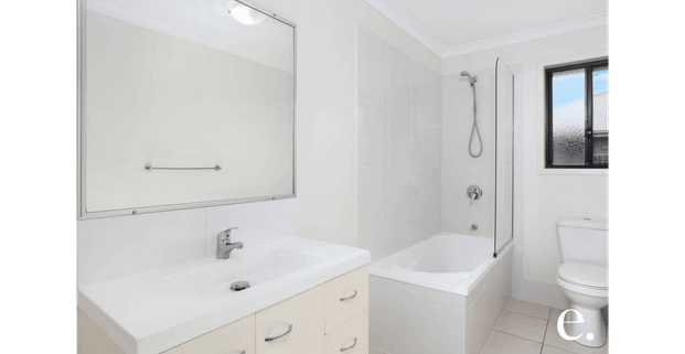 Comfortable Modern Home in a Quiet Location - Photo 1