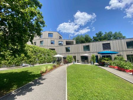 Beau duplex de 5 pièces avec terrasse et jardin - Photo 2