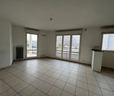 Location Appartement 2 pièces 41m² - Photo 4