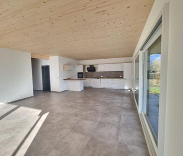 Beautiful 4.5p apartment in Bouveret - Photo 3