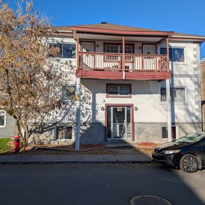 Appartement A Louer Pour Un Trimestre - Photo 2