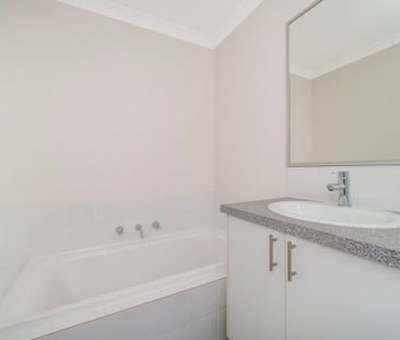 Perfect Family Home - Photo 4