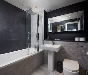 2 Bed Terraced House, Victoria Rise, NW6 - Photo 4