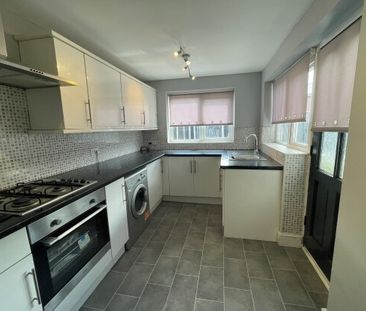 Pencombe Road L36 - Photo 1