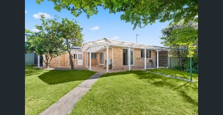 Spacious family living - Photo 4