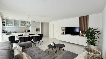 Schöne 3.5 Zimmer Wohnung an guter Lage - Foto 2