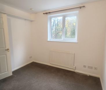 2 bedroom maisonette to rent - Photo 3