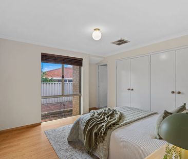 5 Monclair Court, Meadow Springs, WA 6210 - Photo 1