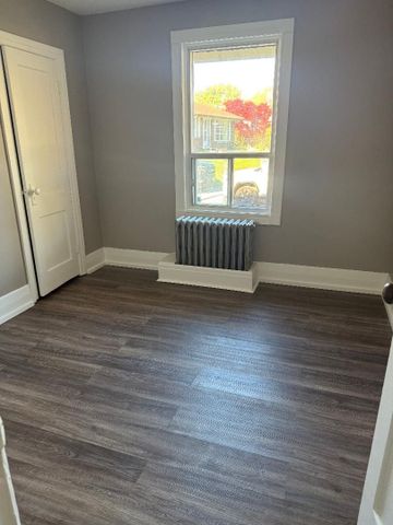 For Lease - 8948 Heritage Road, Brampton, Ontario - Photo 5