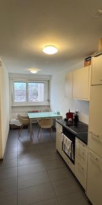 Bel appartement de 2 pièces au 6ème étage à Fribourg - Photo 4