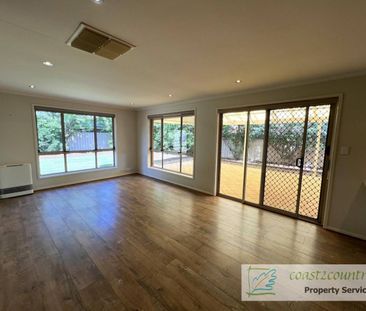 Fantastic Family Home in Ideal Location! - Photo 5