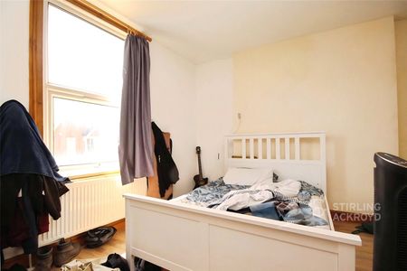 Farnham Road, Guildford, Surrey, GU2 4JN - Photo 5