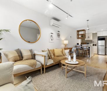 Fully furnished beauty in an incredible location - Photo 1