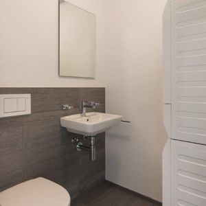 3.5 Zimmer, 90 m², 3. Stock - Foto 2