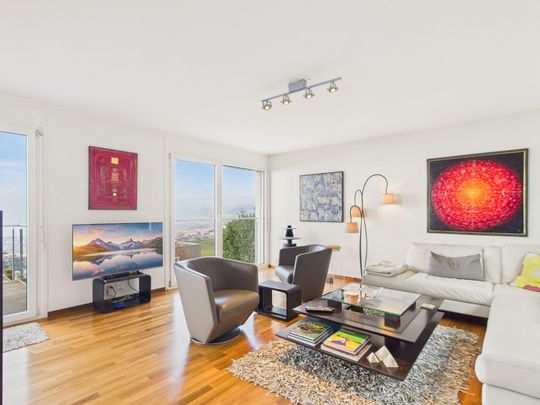 Vue panoramique – Spacieuse maison mitoyenne 5.5 pièces - Foto 1