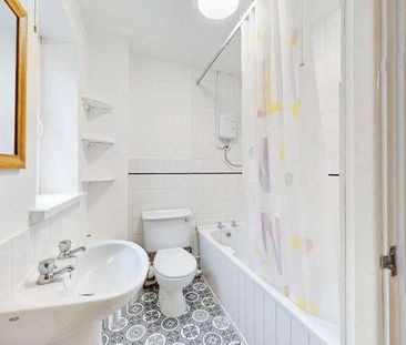 Heritage Park, St. Mellons, Cardiff, CF3 - Photo 5