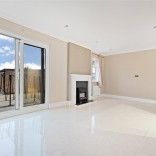 Avon Court, RM14, London - Photo 1