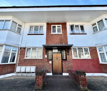 1 bed flat to rent in The Drive, Edgware, HA8 - Photo 3