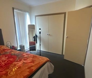 Excellent Location! - Photo 6