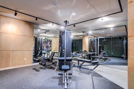 For Lease - 2495 Eglinton Avenue Unit# 1001, Mississauga, Ontario - Photo 4