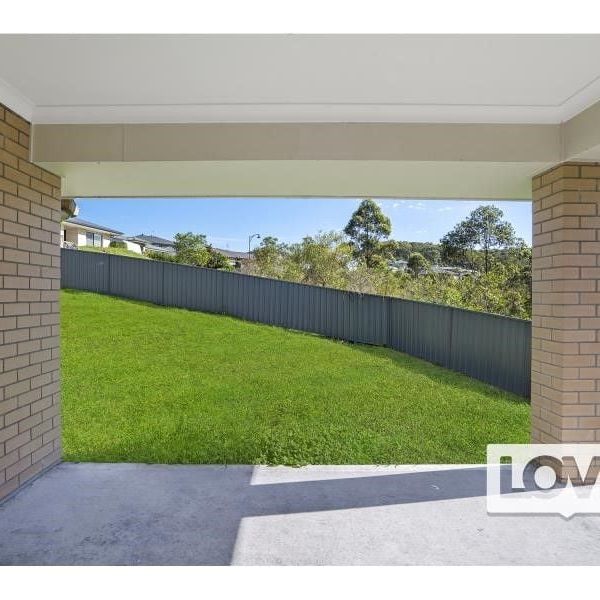 7 Sophie Close, Cameron Park, NSW, 2285 - Photo 1